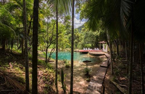Iporanga Hotel | Inviting Pousada das Cavernas: Pet-Friendly & Family Amenities