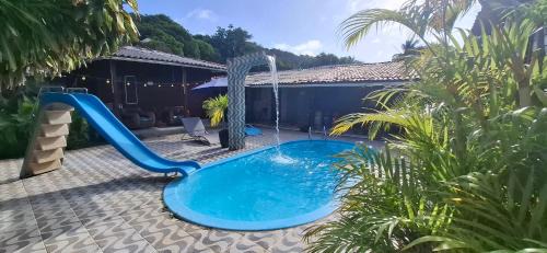 Vila da Trinta Hotel | Relax at Pousada das Flores with Pool Access & Great Reviews