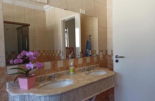 Foz do Iguacu Hotel | Pet-Friendly Retreat at Pousada das Orquideas Foz