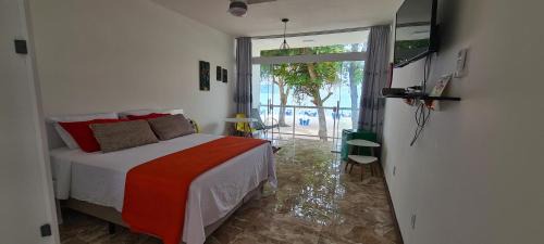 Mambucaba Hotel | Oceanfront Pousada del Sole with 9/10 Guest Rating