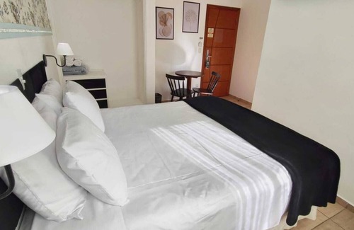 Serra Negra Hotel | Unwind at Pousada Della Vegas: Pool, Spa & Family Fun