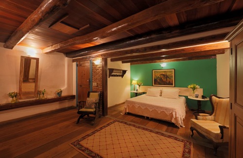 Olinda Historical Center Hotel | Budget-Friendly Stay at Pousada do Amparo with Pool & Dining
