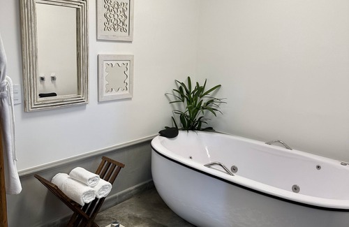 Santa Rita do Sapucai Hotel | Family-Friendly Escape at Pousada do Barão - Rated 8.8/10