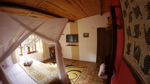 Pati Valley Hotel | Charming Pousada do Capão: Top-Rated Stay with Hot Tub