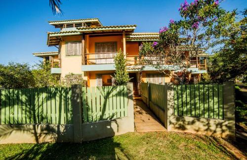Lagoa Pequena Hotel | Pet-Friendly Pousada Do Capitão with Oceanfront Pool