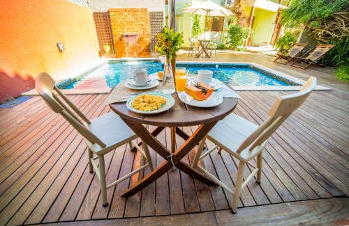 Lagoa Pequena Hotel | Pet-Friendly Pousada Do Capitão with Oceanfront Pool