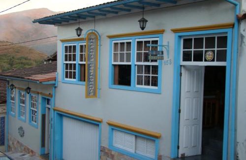 Ouro Preto Hotel | Oceanfront Pousada do Chafariz with Pool & Family Amenities