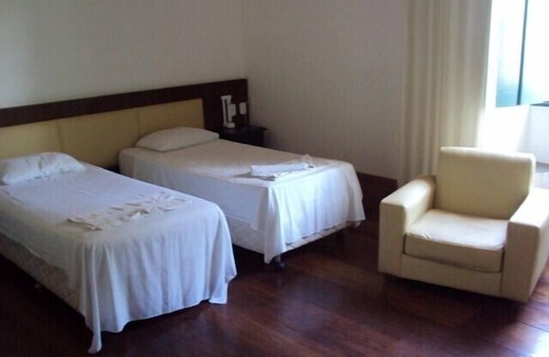Cachoeira Hotel | Discover Pousada do Convento do Carmo with Pool & Dining