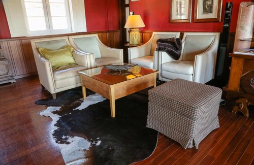 Vinho Hotel | Discover Pousada do Marão - S. Gonçalo with Pool & Breakfast