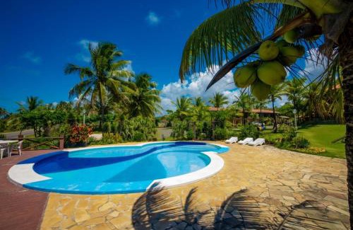 Ilheus Hotel | Beachfront Bliss at Pousada do Mar with Pool & Ocean Views