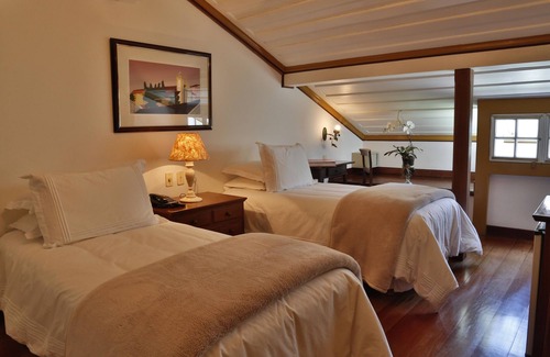 Ouro Preto Hotel | Discover Pousada do Mondego: Family-Friendly Retreat
