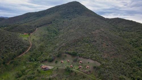Carvalhos Hotel | Pet-Friendly Pousada do Morro Verde with Breakfast Included