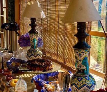 Carvalhos Hotel | Pet-Friendly Pousada do Morro Verde with Breakfast Included
