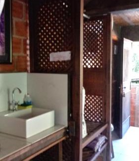 Morretes Cabin | Oasis Retreat with Pool and Ocean View, Rated 9.2/10