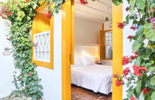 Historic Center Hotel | Relax at Pousada do Ouro with Oceanfront Views & Spa