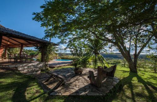 Cuiaba Hotel | Discover Comfort at Pousada do Parque with Pool & Hot Tub