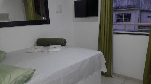 Pedra de Guaratiba Hotel | Oceanfront Pousada do Rei: Pet-Friendly with Pool Access