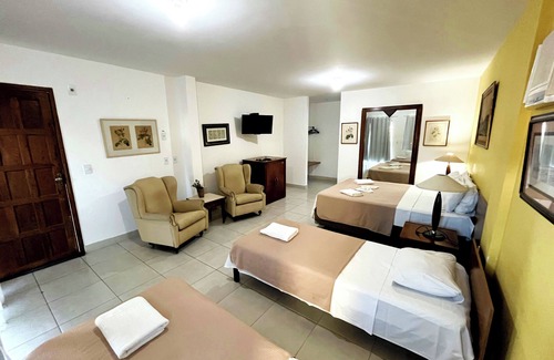 Belo Horizonte Hotel | Guest Favorite: Pousada Doce Vida Guarapari with Pool & Breakfast