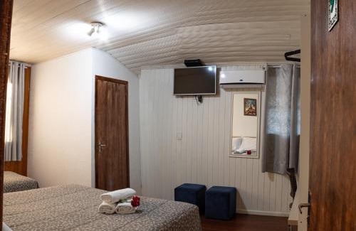 Imigrante Hotel | Discover Pousada Don Marini: Pet-Friendly Getaway with Kitchen