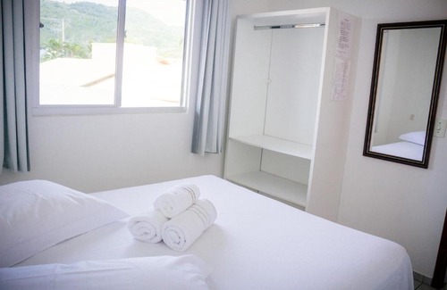 Barra da Lagoa Hotel | Family-Friendly Retreat at Pousada Dona Alice - 10/10 Rating