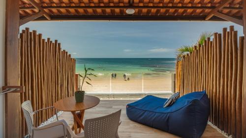 Morro de Sao Paulo Hotel | Top-Rated Pousada Dona Moça with Oceanfront Pool Access
