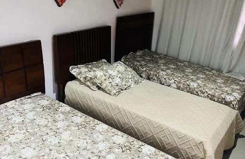 Formiga House | Pet Friendly Pousada Dona Terezinha with Pool & Kitchen