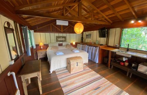 Cunha Hotel | Oceanfront Retreat at Pousada dos Anjos with Spa & Pool