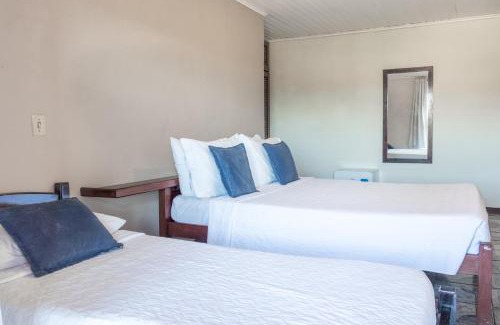 Vila Caranga Hotel | Relax at Pousada dos Coqueiros Búzios with Ocean Views