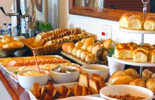 Vila Caranga Hotel | Relax at Pousada dos Coqueiros Búzios with Ocean Views