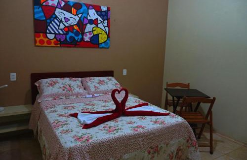 Beberibe Hotel | Delightful Pousada dos Hibiscos with Oceanfront Pool