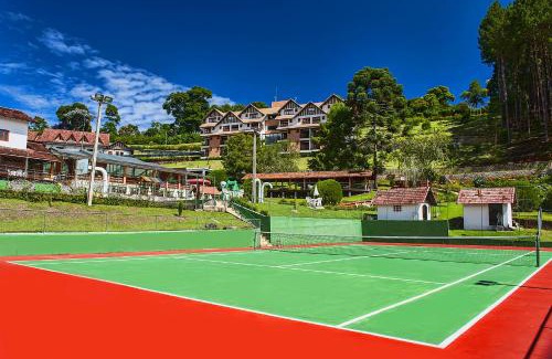 Pedra Azul Hotel | Discover Oceanfront Bliss at Pousada dos Pinhos