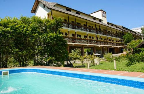 Nova Petropolis Hotel | Pousada dos Plátanos: Family-Friendly Retreat with Pool