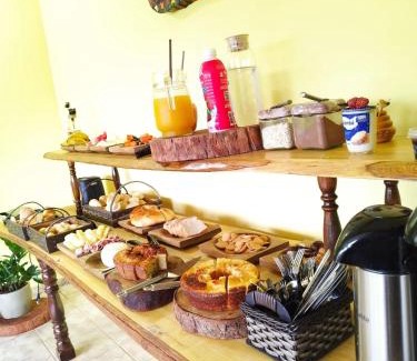 Vale dos Pinheiros Hotel | Pet-Friendly Pousada dos Ventos with Ocean View and Pool