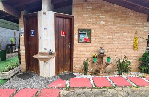 Acarau Hotel | Inviting Pousada Double Room with Pool Access for Families
