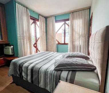 Vila Nova Cabin | Pet-Friendly Pousada DRIRIOS HOUSE with Oceanfront Views