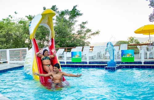 Nazare Paulista Hotel | Explore Pousada DuDuKa: Pet-Friendly Getaway with Pool