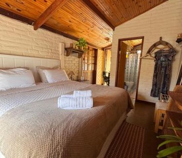 Conceicao do Ibitipoca Hotel | Pet-Friendly Pousada e Café Tangará with Exceptional Reviews