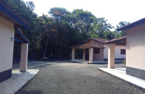 Monte Alegre do Sul Hotel | Discover Pousada e Pesqueiro Trem do Peixe: Pet-Friendly Retreat