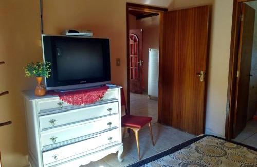Monte Alegre do Sul Hotel | Discover Pousada e Pesqueiro Trem do Peixe: Pet-Friendly Retreat