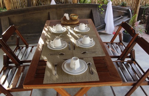 Alter do Chao Hotel | Relax at Pousada e Restaurante Sumaúma with Pool & Dining