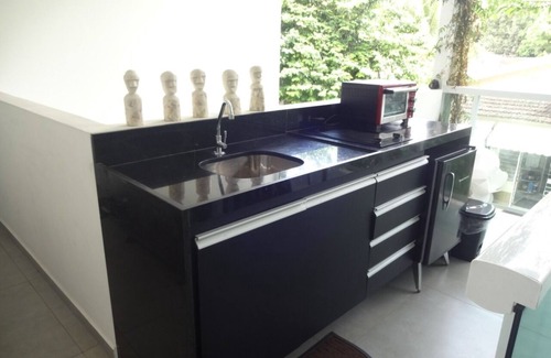 Santana Apartment | Discover Pousada em Casa Forte: 4-Star Family Retreat