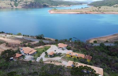 Capitolio Hotel | Pousada Enseada da Ilha: Oceanfront Getaway with Pool