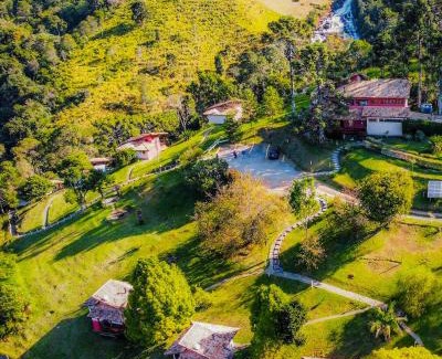 Goncalves Hotel | Discover Pousada Espelho Dagua - Pet and Child Friendly Stay