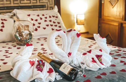 Goncalves Hotel | Discover Pousada Espelho Dagua - Pet and Child Friendly Stay