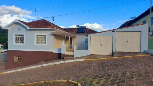 Pedralva House | Top-Rated Casa no Bairro Pedrão-MG: Pet & Child Friendly