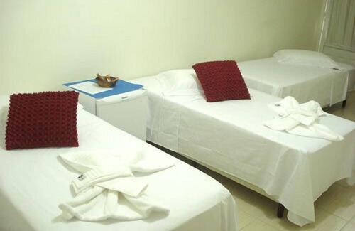 Campos Eliseos Hotel | Budget-Friendly Stay at Pousada Estrela do Vale with Breakfast