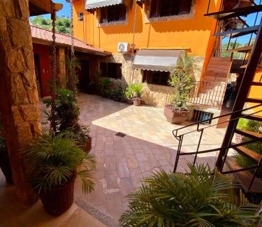 Aparecida Hotel | Pousada Estrela Guia: Pet-Friendly Retreat with Spa Access
