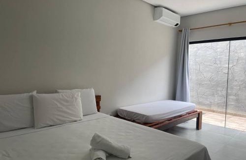 Balneario Praia do Pernambuco Hotel | Guest Rated: Pousada Favo de Mel with Ocean Views
