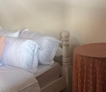 Praia Grande Hotel | Pousada Flor de Alissah