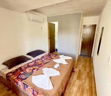 Piranhas House | Discover Pousada Flor do Sertão: Family-Friendly Retreat